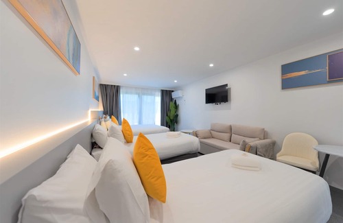 Mollymook Hotel | Mollymook Shores Motel