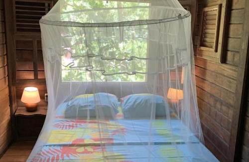 Fort-de-France Cabin | mon Ecolodge Creole