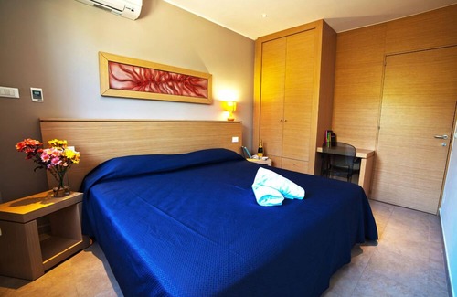 Taranto Hotel | Mon Reve