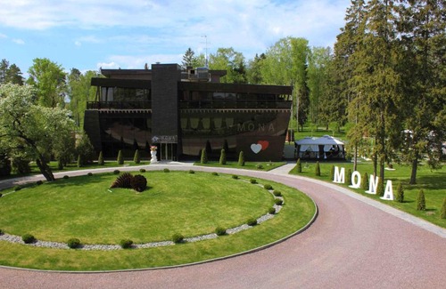 Lobnya Hotel | MONA Boutique Hotel Sheremetyevo