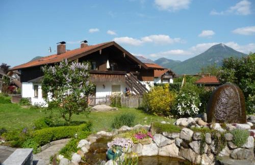 Flintsbach A. Inn Apartment | Mondscheinwinkl