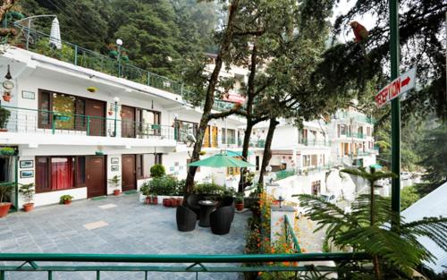 Dalhousie Hotel | Mongas Hotel & Resort