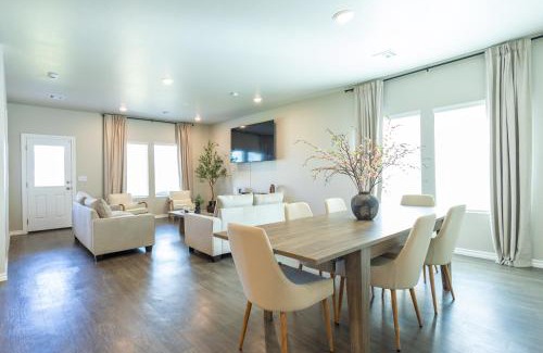 Yukon House | Mongou Vacation Home