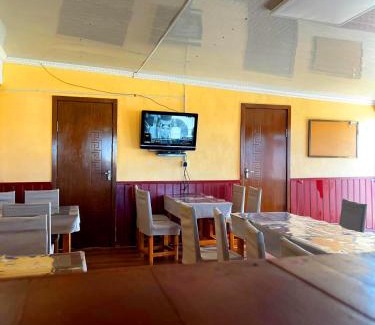 Kharkhorin House | MONKHSUURI GUESTHOUSE