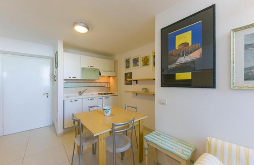 Poggio Apartment | mono Patrizia