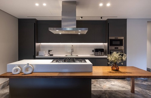 New Cairo Apartment | Monochrome - Two Bed - Pool/Garden Access - GF