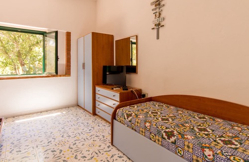 Vulcanello Apartment | Monolocale 11 Vulcano on Sea Shore, Lipari, Italy