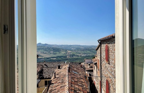 Verucchio Apartment | Monolocale con vista castello – Dimora dell’Ulivo