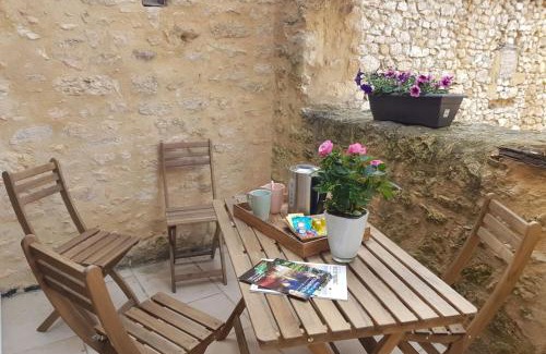 Monpazier Apartment | Monpazier Situation idéale Lumineux Terrasse