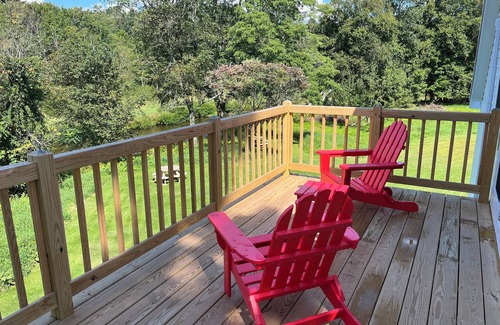 Monroe Apartment | Monroe Maine Historic Site Hideaway