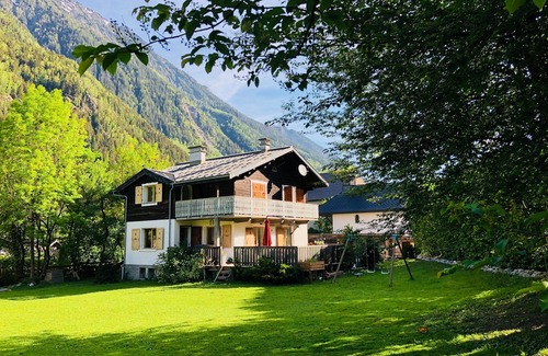 Les Bossons Ski Chalet | MONT BLANC MODERN FAMILY CHALET