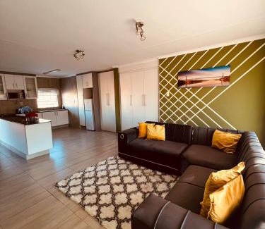 Newcastle Apartment | Mont Pelaan 48