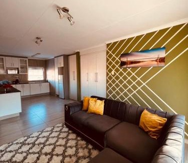 Newcastle Apartment | Mont Pelaan 48