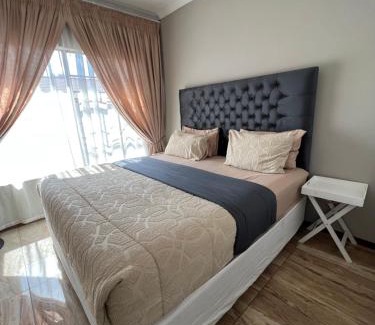 Newcastle Apartment | Mont Pelaan 88
