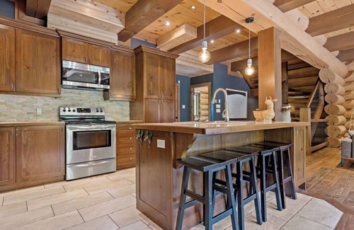 Saint-Faustin-Lac-Carre House | Mont-Tremblant - Chalet L'Imprévu