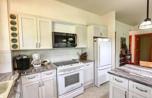 Tremblant-Les-Eaux Condo | Mont-Tremblant - Tremblant-Les-Eaux 201-01