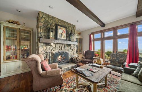 Banner Elk House | Montallori Stone Lodge