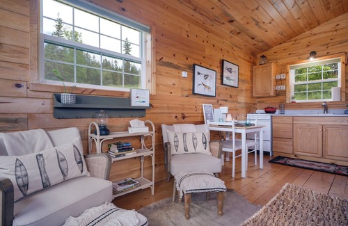 Kalispell Cabin | Montana cozy cabin with million $ views of Flathead Valley, 30 miles to Glacier