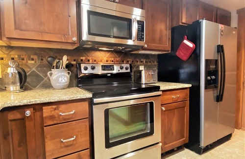 Whitefish Condo | Montana Mountain Hideaway | 2 Bed, 2.5 Bath