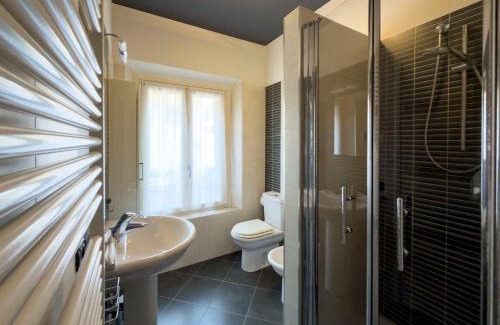 Mirandola Apartment | Montanari Palace