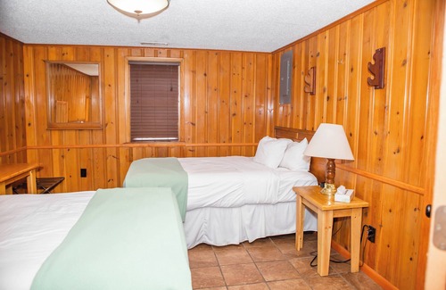 Hartshorn Hotel | Montauk Lodge