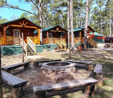 Hartshorn Cabin | Montauk Pines