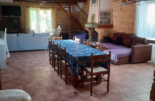 Arles Cottage | Montcalm Vauvert: Country Cottage/Gite - MONTCALM VAUVERT