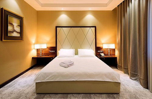 Nur-Sultan Hotel | Monte Bianco