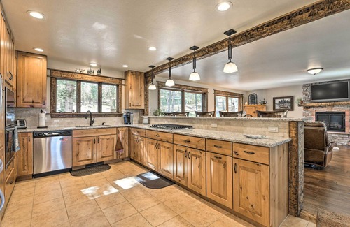 Angel Fire Cabin | Monte Verde Lake Lodge w/Hot Tub: 4 Mi to Ski