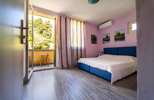 Lecco House | Montebello Lake