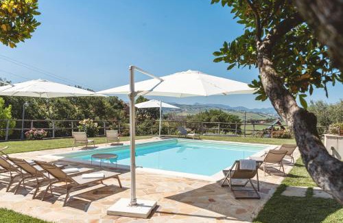 Ostra Vetere House | Montenovo Country House