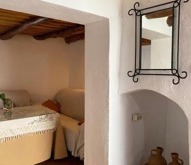 Linares de la Sierra House | Monteperdido