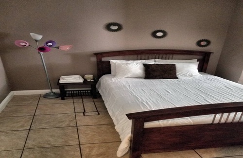 Harbor Hotel | Monterey Inn Hotel