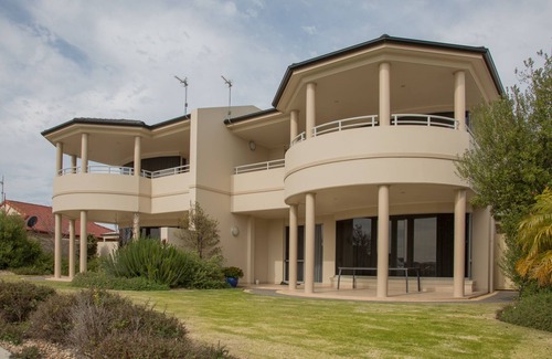 Port Lincoln Apartment | Monterey Waters 27A