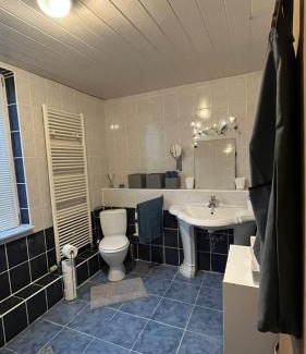 Schwarzheide Apartment | Monteure, ganzes Haus, Schwarzheide, Haus 1