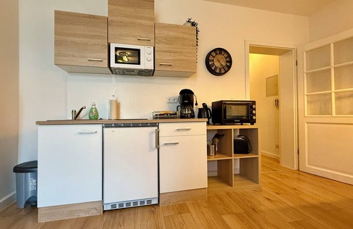 Sporbitz Apartment | MonteurWohnung Sporbitzer Stübchen 2 in Dresden with Terrace