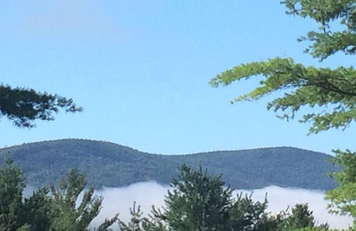 Manchester Center Condo | Monthly vacation rental - Charming and rustic Manchester, Vermont Condo 3000