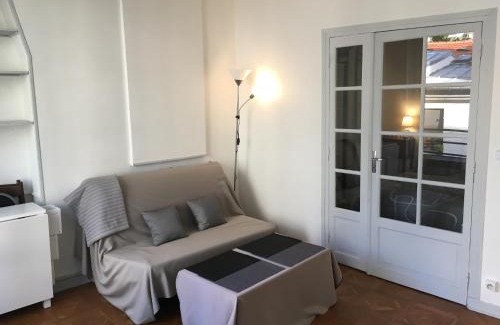 Montmartre Apartment | Montmartre Lovely