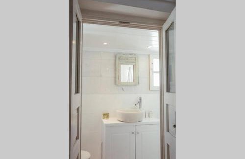 Little Venice Apartment | Mooi Mayor
