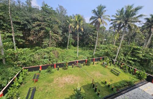 Nedumangad Hotel | Mookambika Plaza