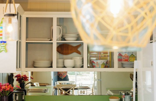 Grayton Beach Cottage | Moon Baby 2 bed 2 bath - Grayton, Red Bar
