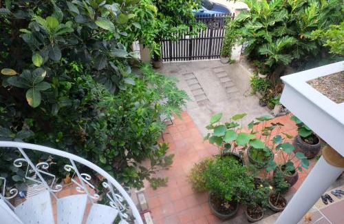 Tran Phu Beach Apartment | Moon house tropical garden - Coconut