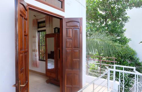 Tran Phu Beach Apartment | Moon house tropical garden - Coconut