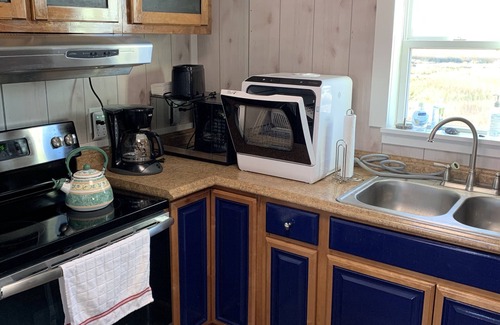 Surfside Beach Cottage | Moongazer is the ideal place to unwind and relax.