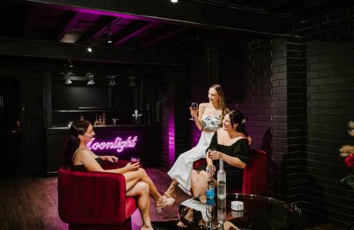 Central Mudgee House | Moonlight at Mudgee - Chic Soirées & Private Cinema