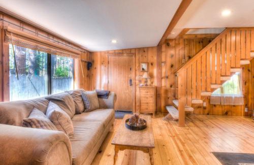 Kings Beach House | Moonlight Cove w Grill Tahoe Beach Next Door