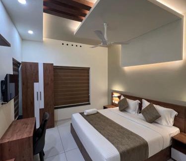 Devikolam Villa | Moonlite