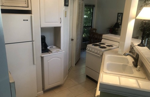 Lake Oconee House | MoonStar Lodge 2BD/2BA - Lake Oconee - Pool & Dock!