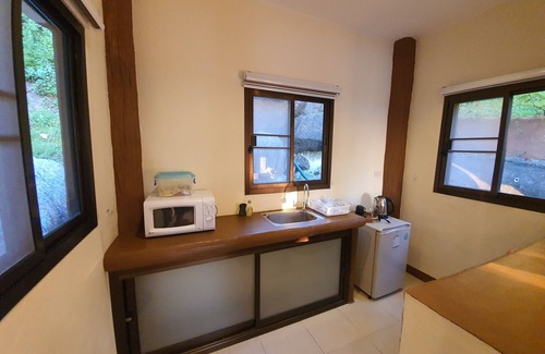 Haad Rin Hotel | Moonstone Studio