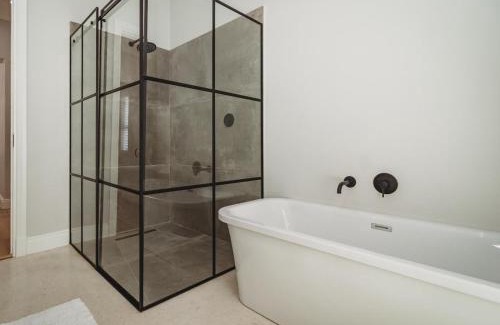 George House | Moorlands Manor